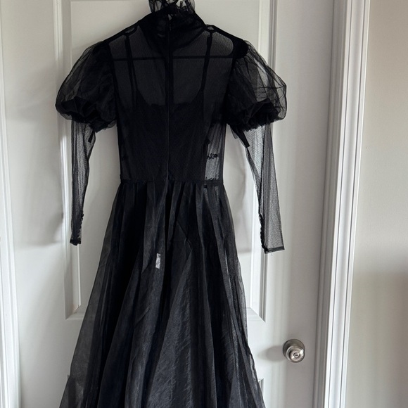 Elegant Black Wednesday Addams inspired Evening Gown - Picture 4 of 16
